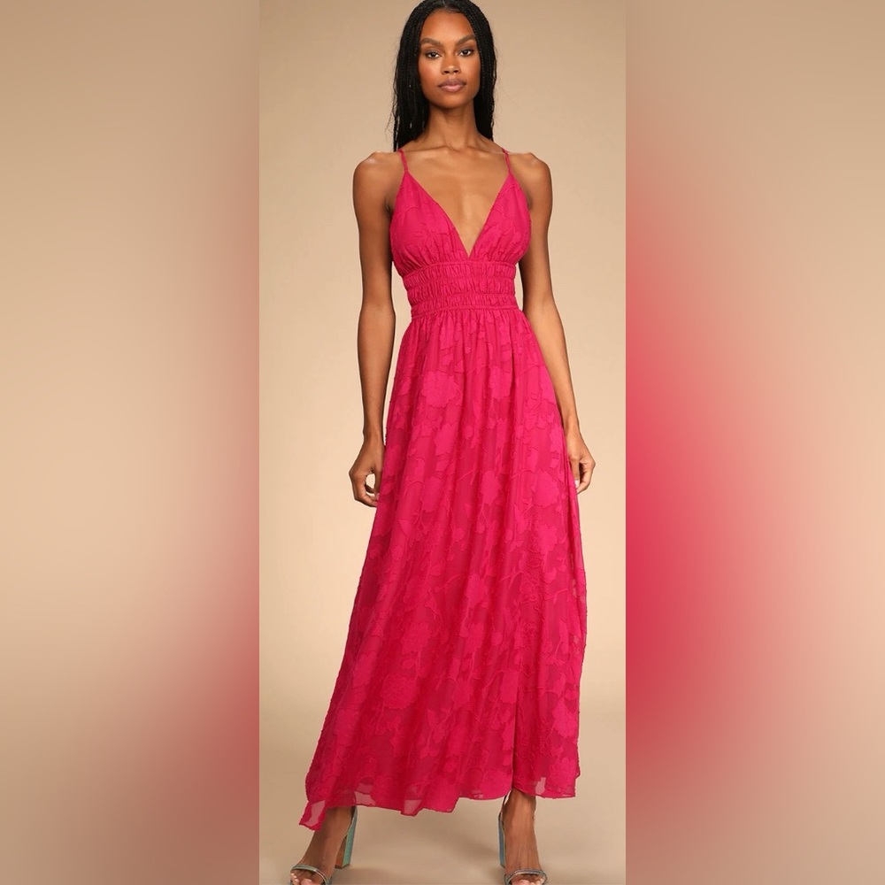 *New w Tags* Lulu's Vibrant Pink Maxi Dress